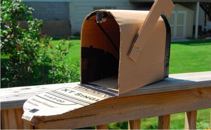 Fabriquer une boîte aux lettres en bois ou en métal : le DIY