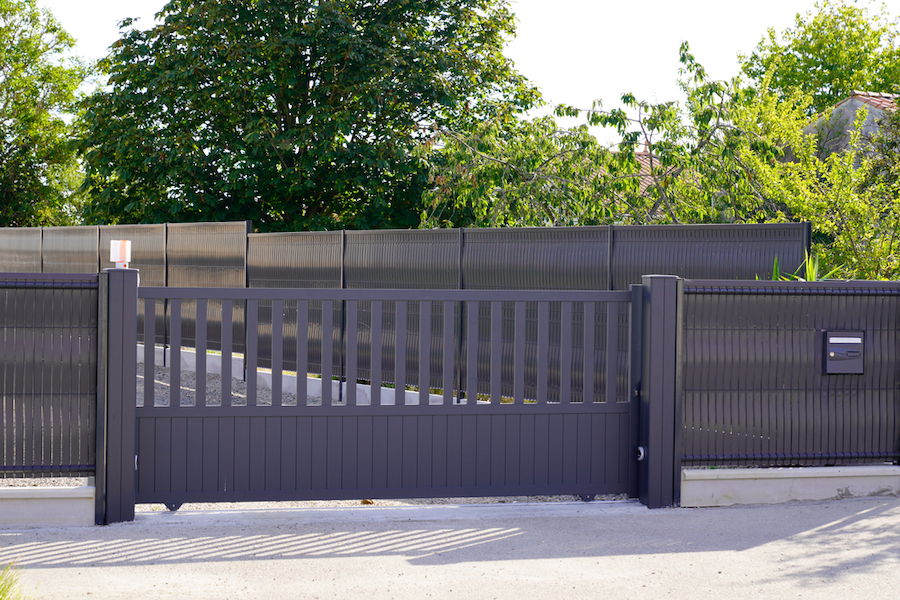 cloture-pour-securiser-mon-jardin