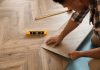Comment poser du parquet contrecollé